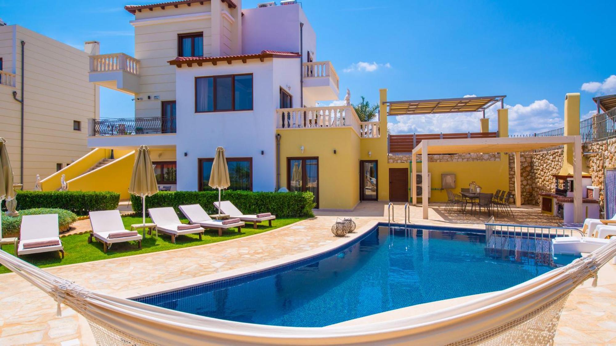 Azzuro Villa With Private Pool By Estia Херсонісос Екстер'єр фото